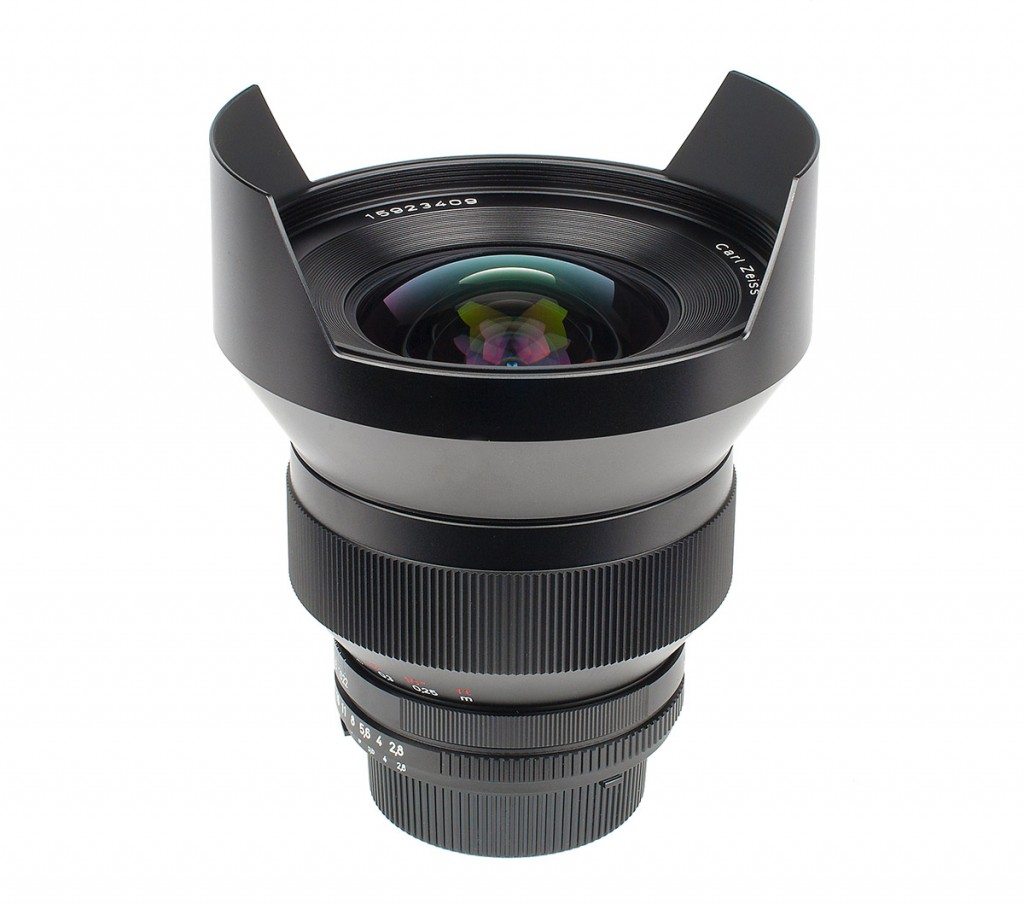 Carl Zeiss Distagon 15 mm f/2,8 ett av världens skarpaste objektiv