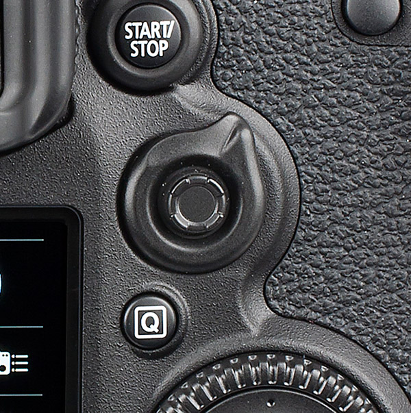 Canon EOS 7D Mark II AF joystick