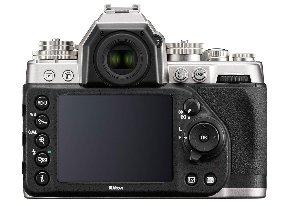 Nikon Df test baksida